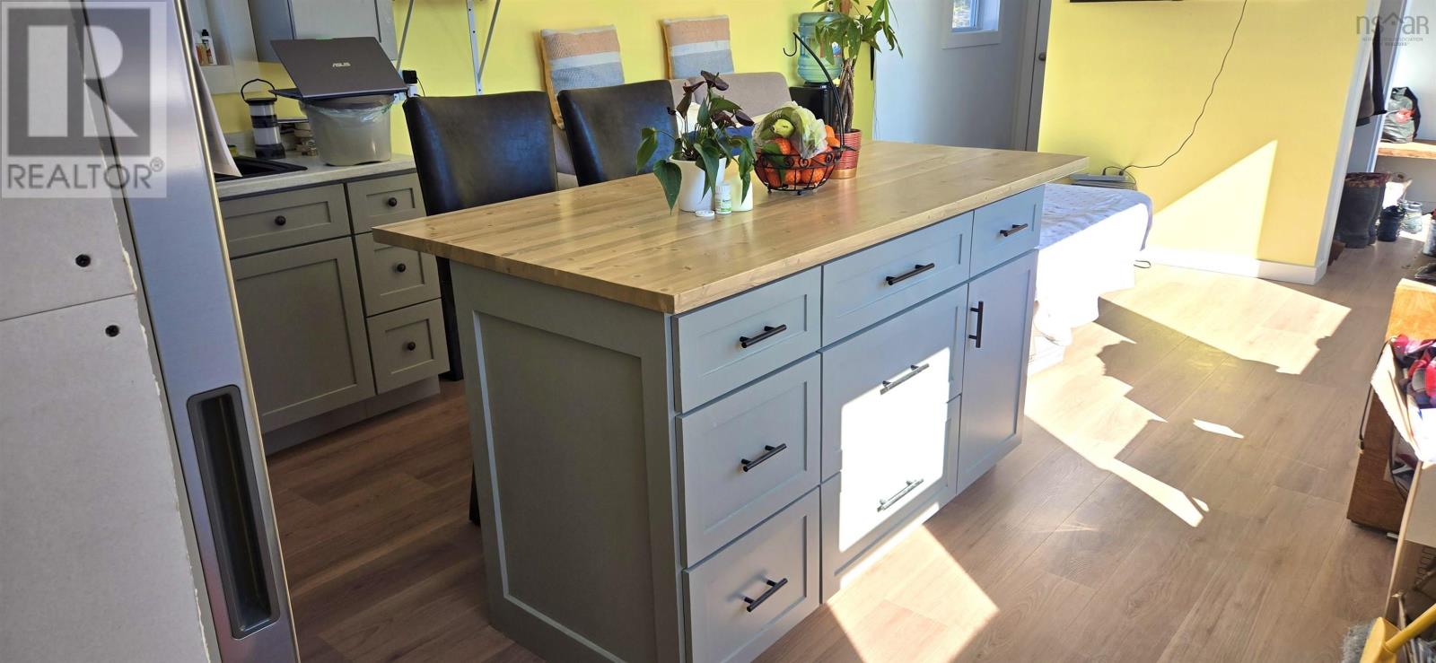 Property 18 of 27 of 7741 Highway 331