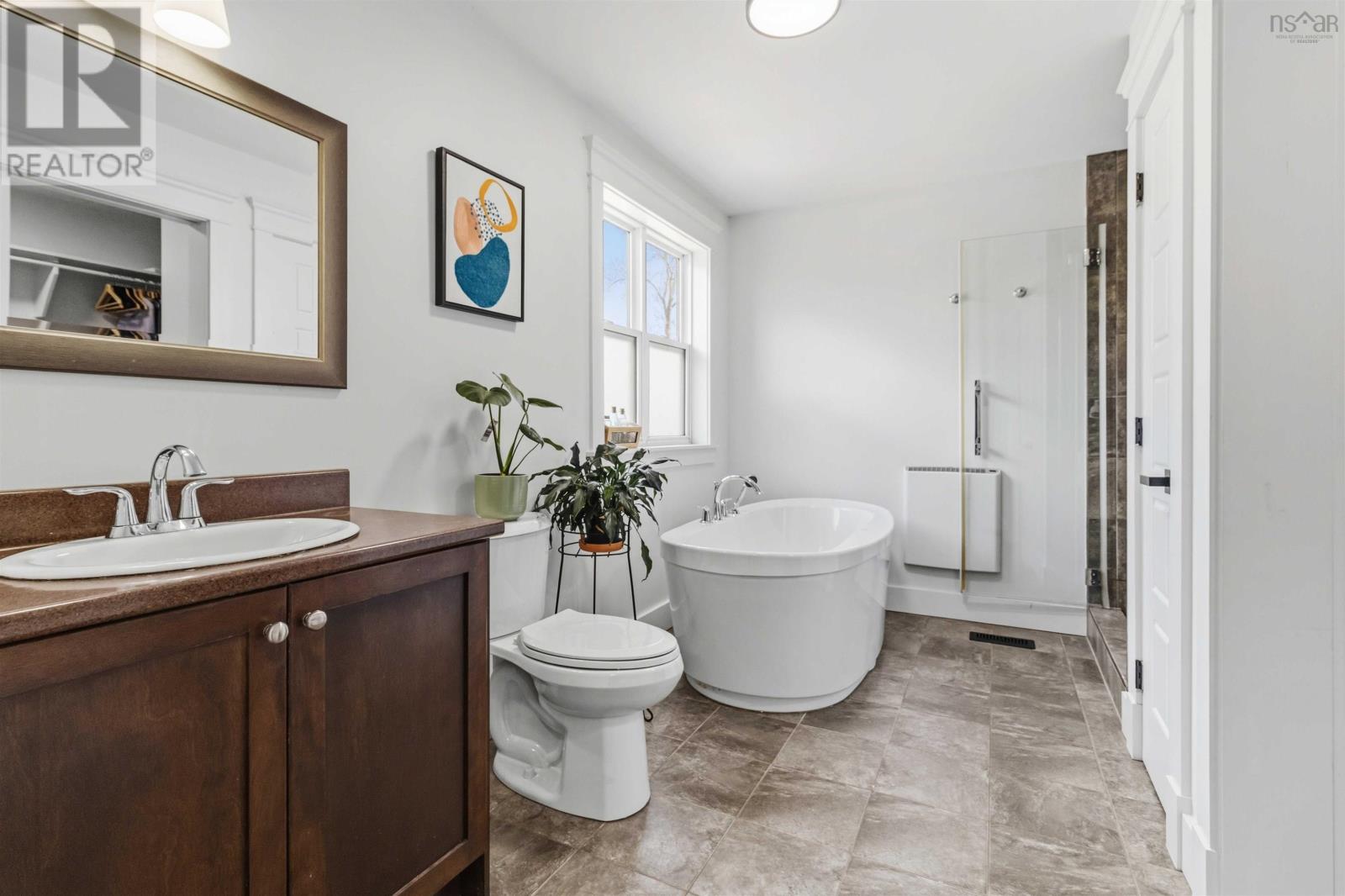 6 RIVERWOOD DRIVE - 29