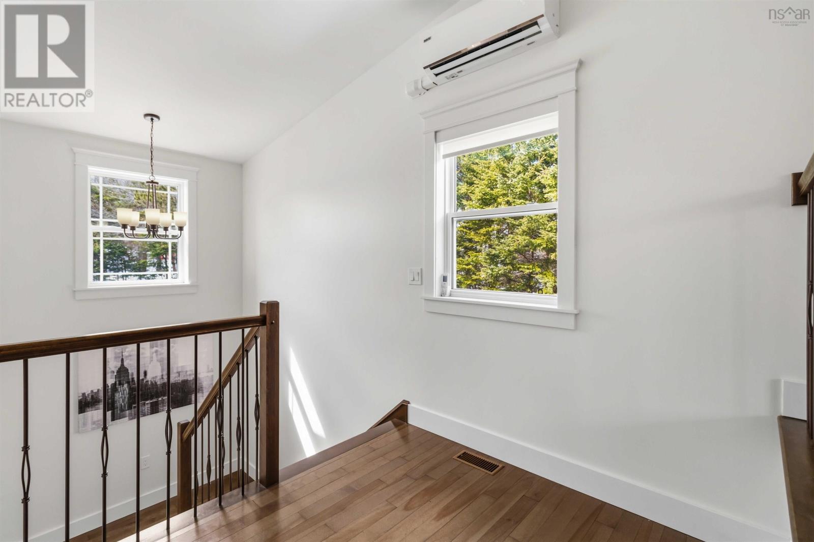 6 RIVERWOOD DRIVE - 21