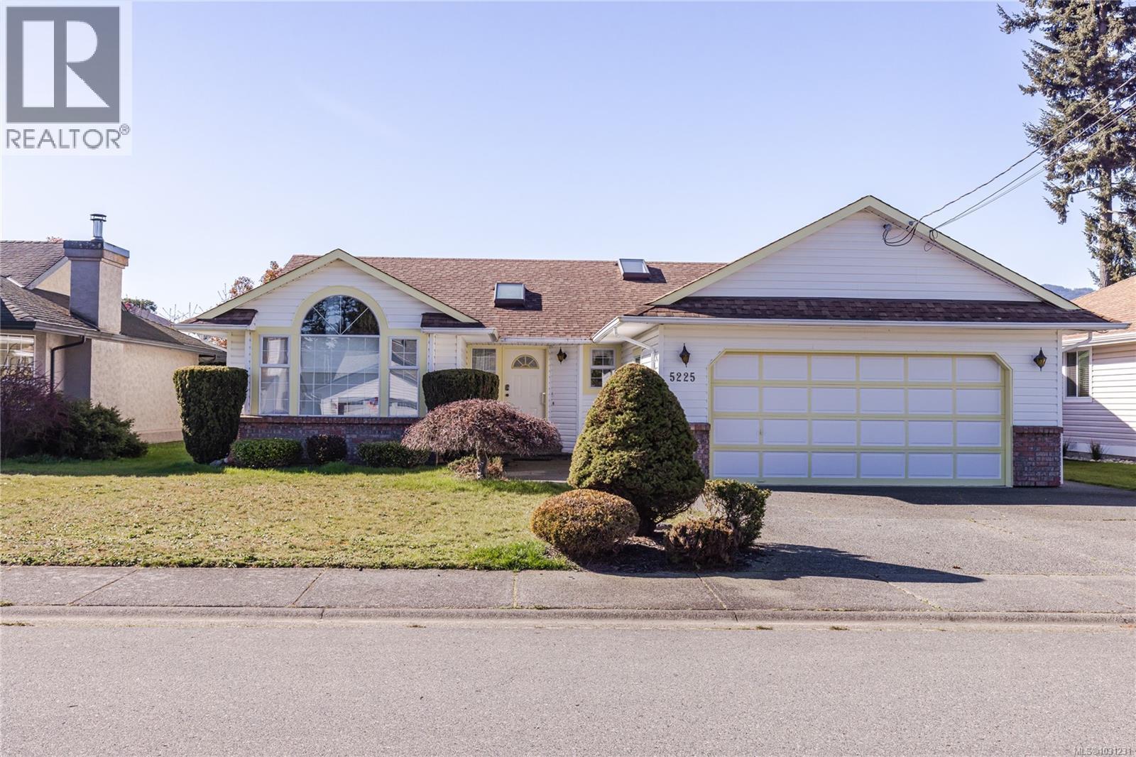 5225 KAITLYNS WAY - 43