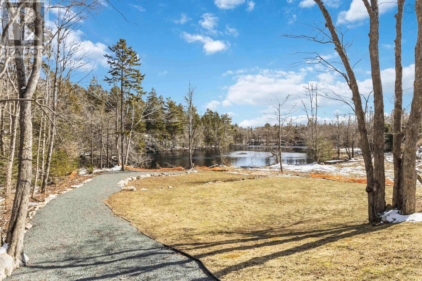 6 RIVERWOOD DRIVE - 49