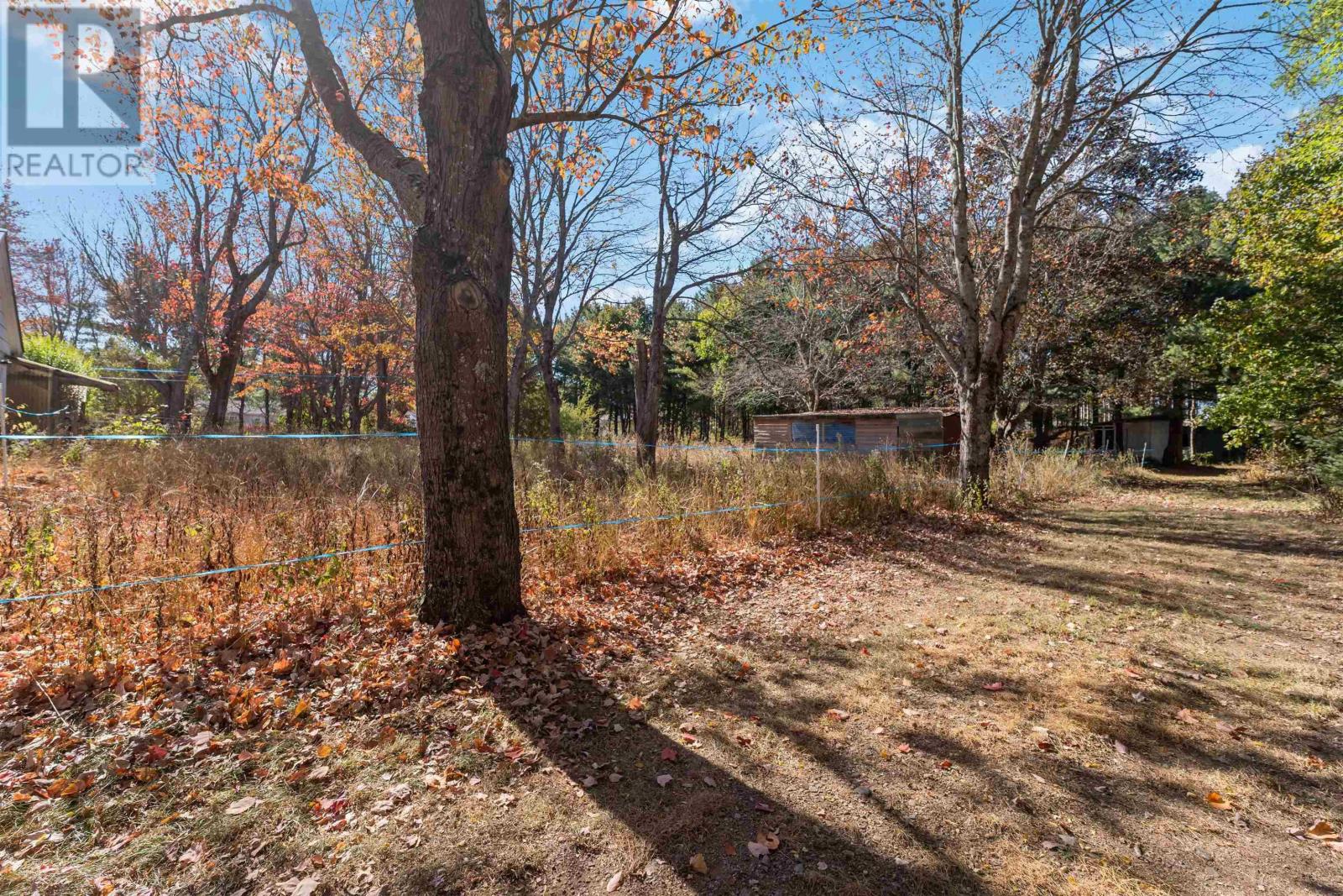 Property 22 of 47 of 9387 Highway 10