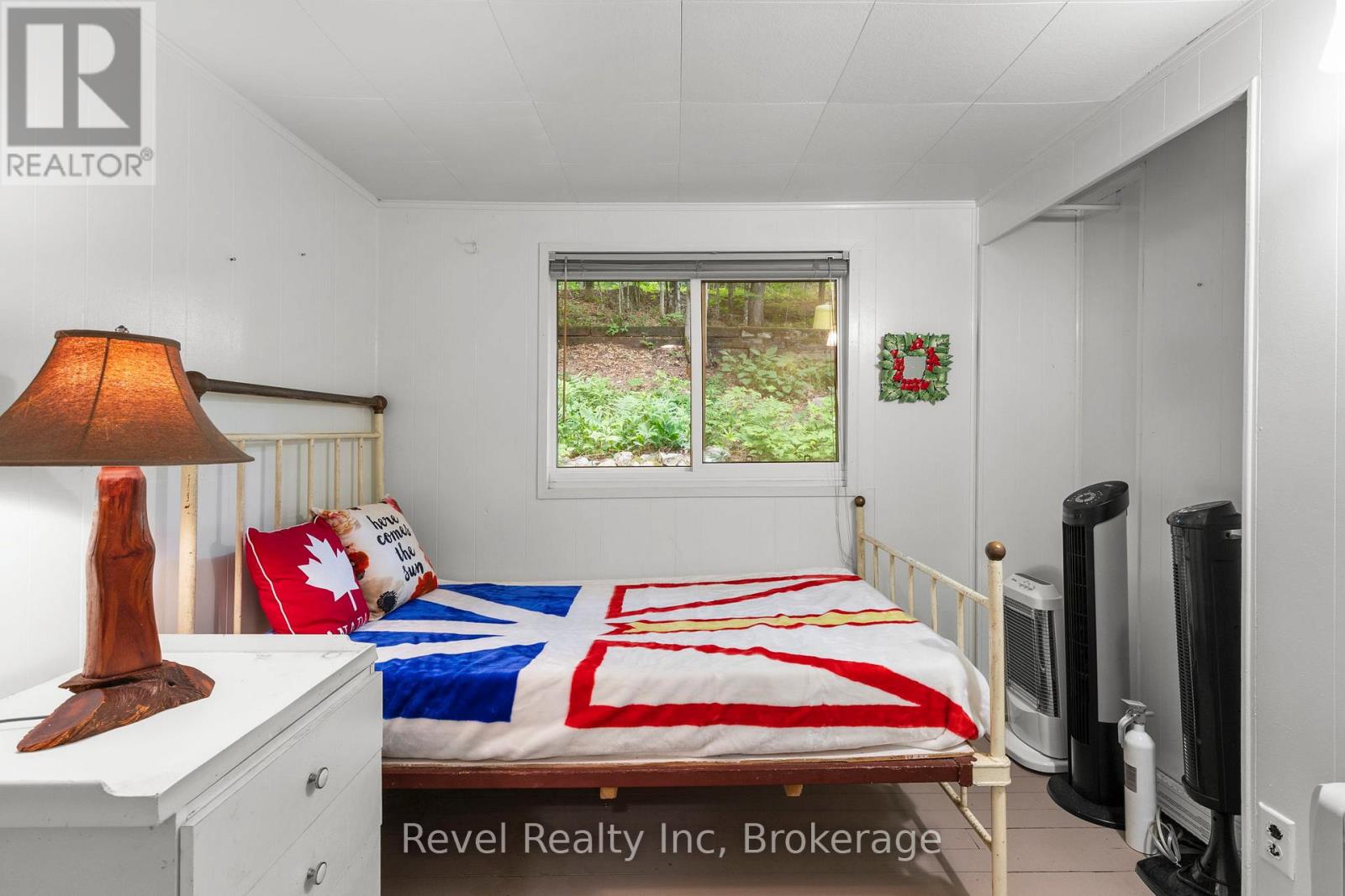 1096 COWAN PARK ROAD - 10