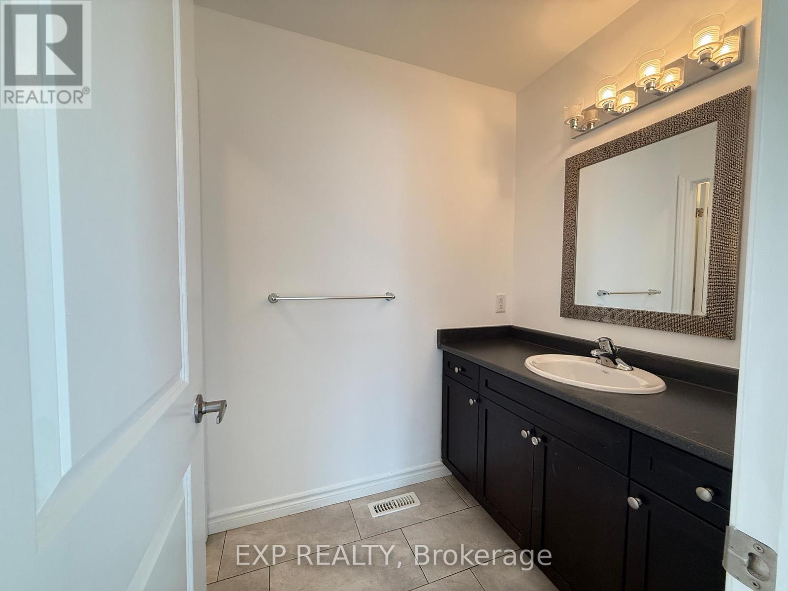 #66 2235 BLACKWATER ROAD - 23