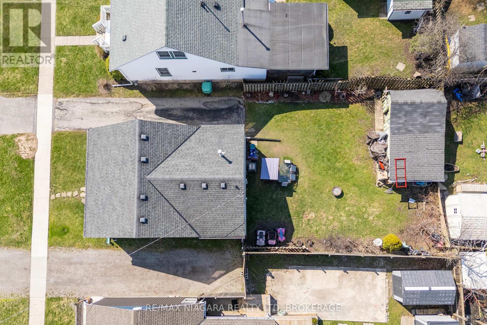 42 DOUGLAS STREET - 15