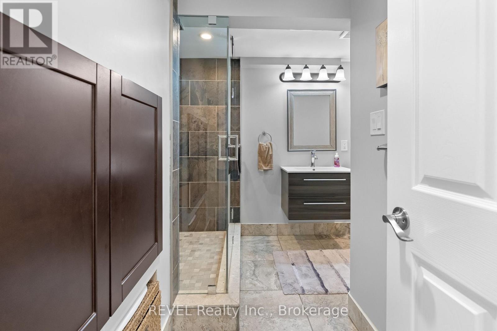 955 RIDGE ROAD N - 25