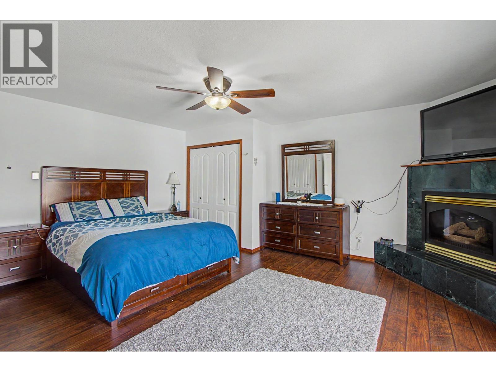 4220 DAMMS ROAD - 19