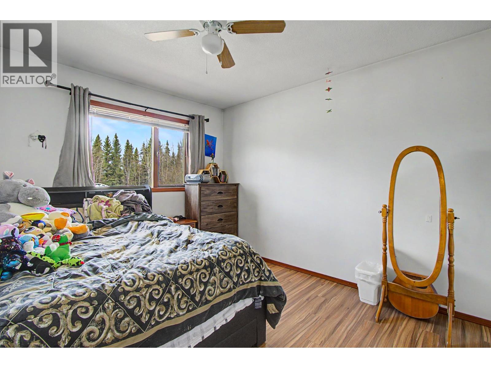 4220 DAMMS ROAD - 23