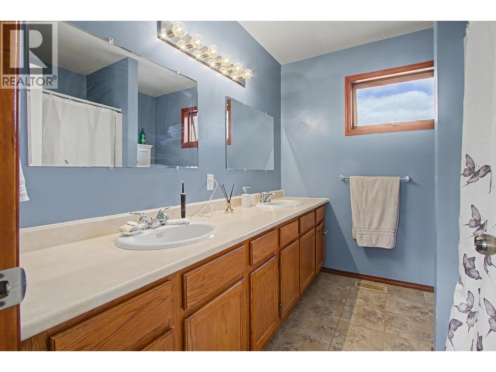 4220 DAMMS ROAD - 25