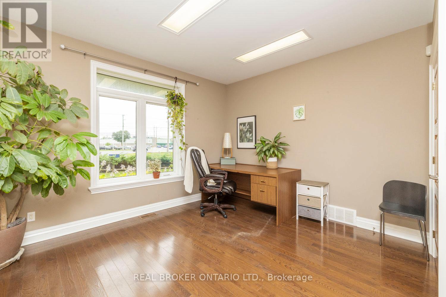 Office for Sale in Ottawa – 2188 ROBERTSON ROAD, Ottawa – MLS# X11979263 - Image 26