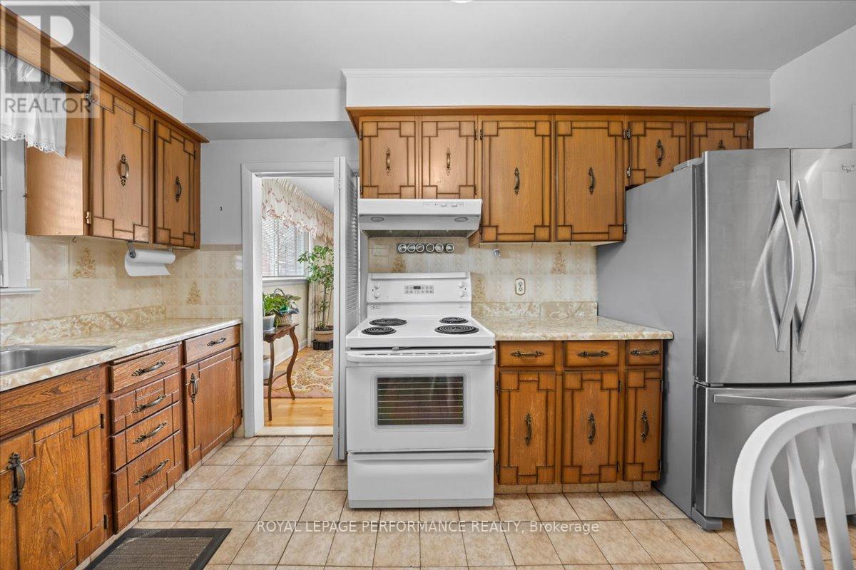 1075 SECORD AVENUE - 12