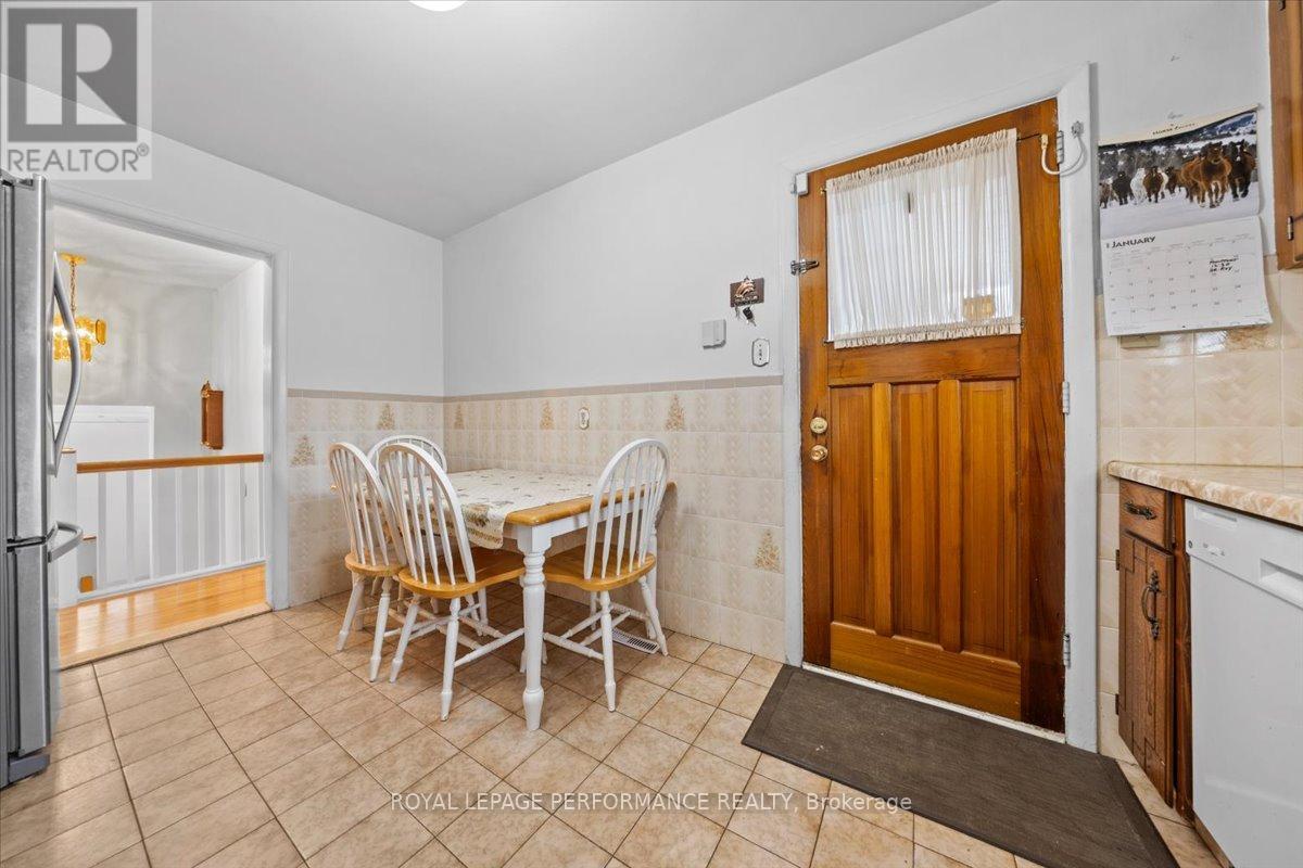 1075 SECORD AVENUE - 14