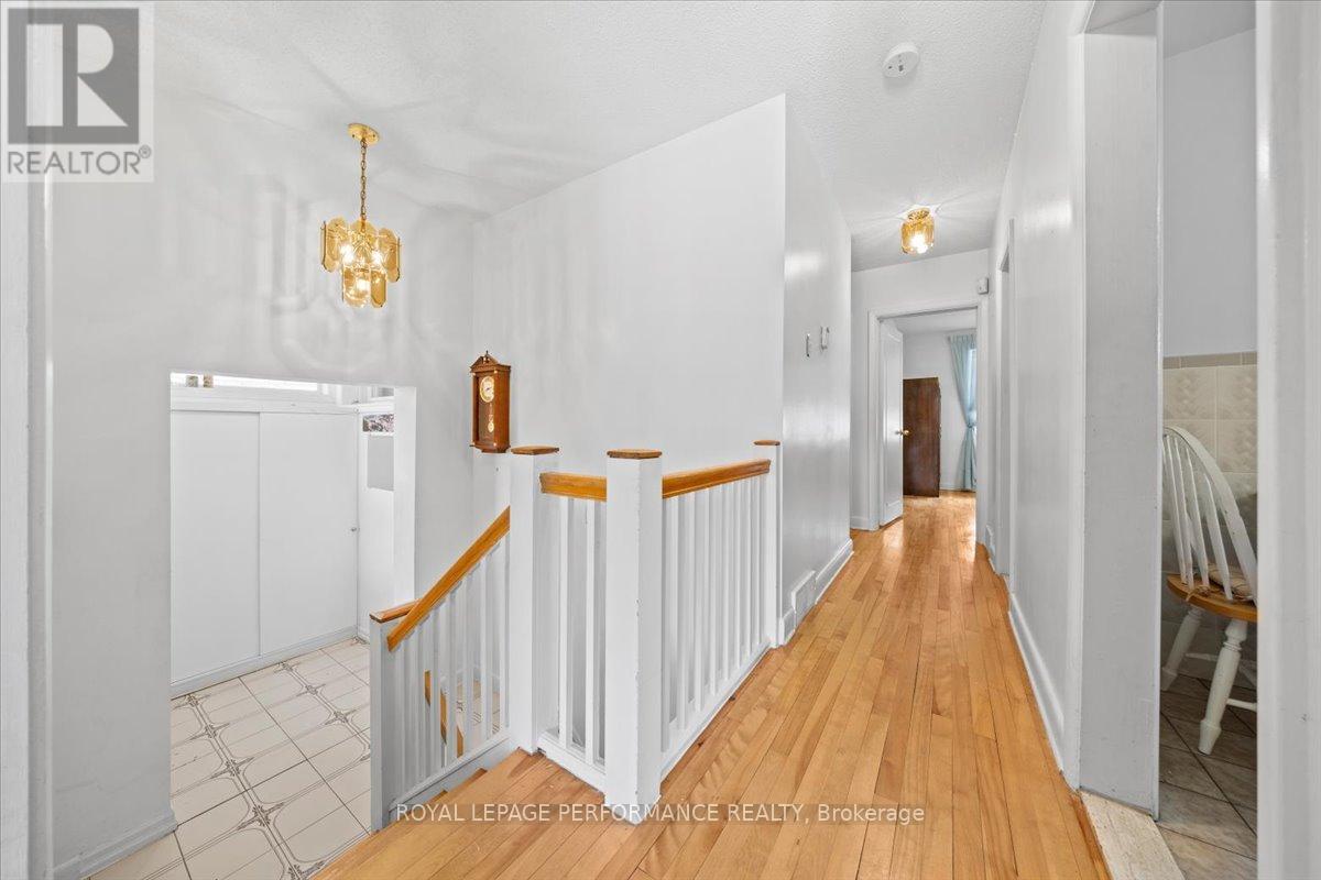 1075 SECORD AVENUE - 5