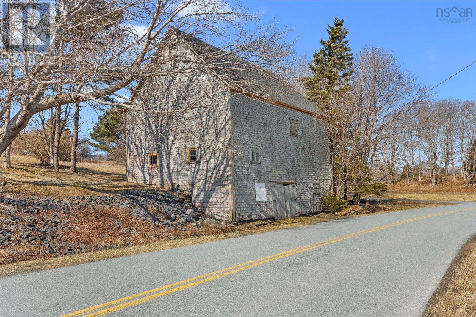 Property 44 of 48 of 406 Kingsburg Road