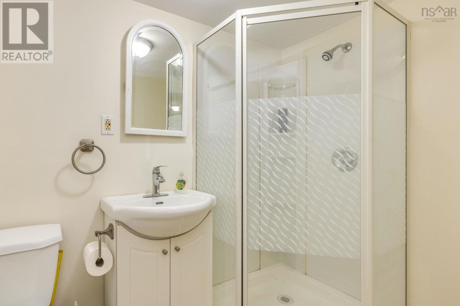 405 STEAD STREET - 31