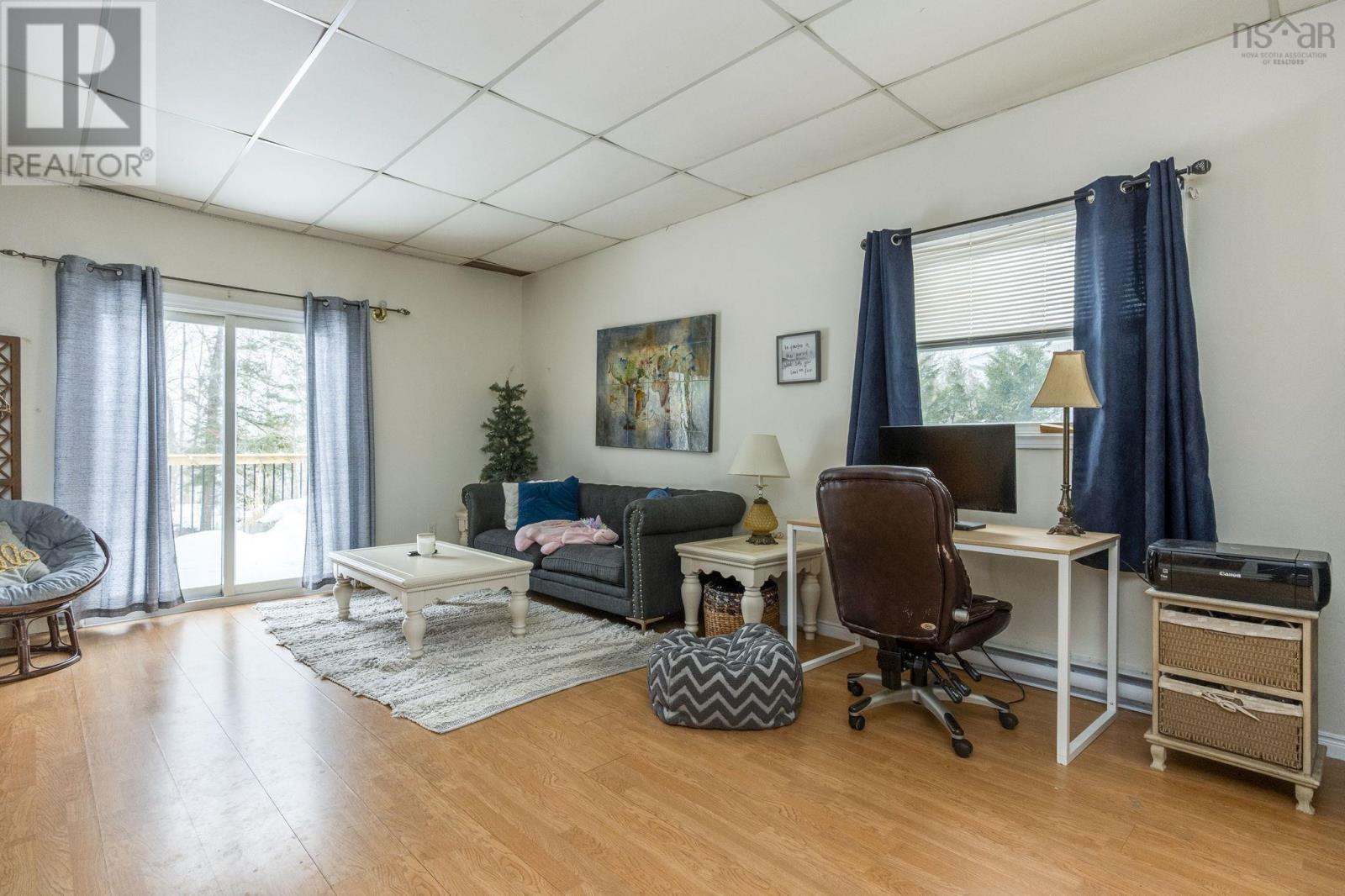 405 STEAD STREET - 24