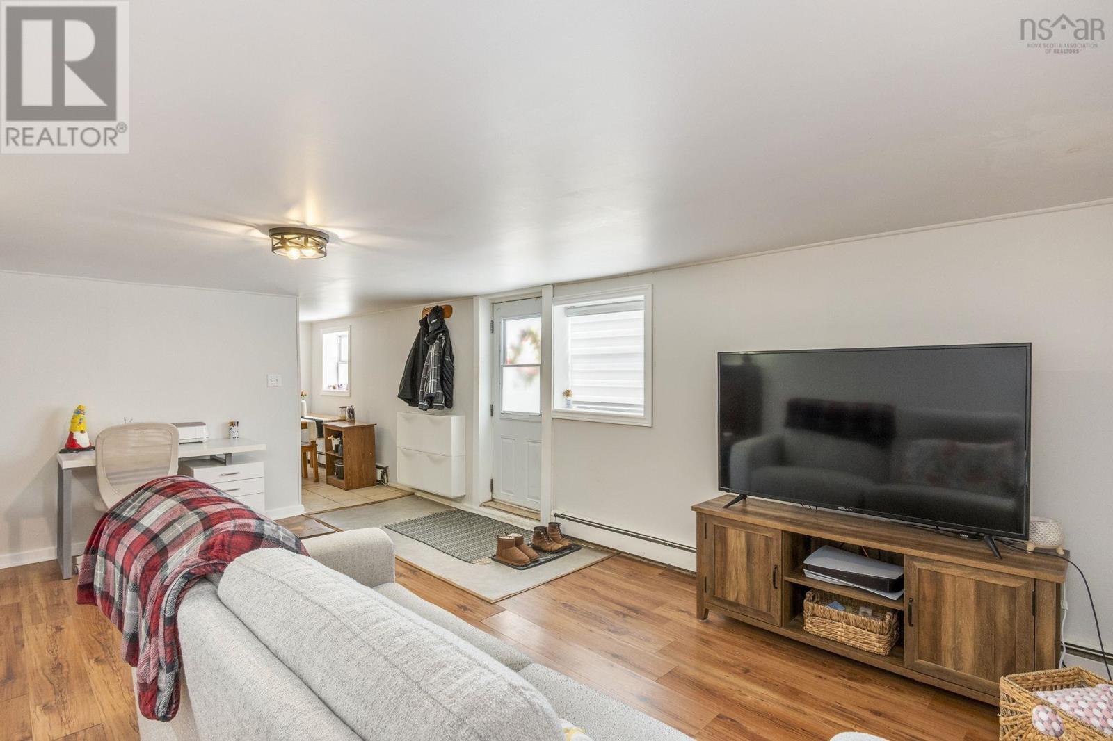 405 STEAD STREET - 35