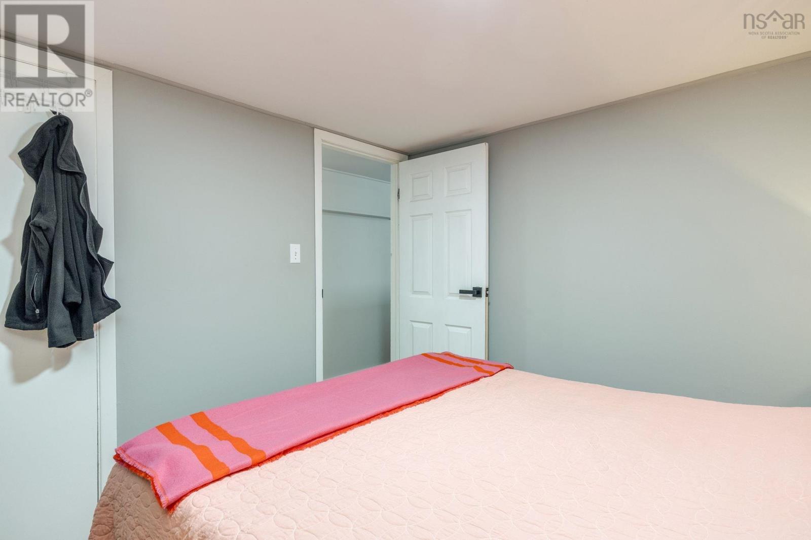 405 STEAD STREET - 41