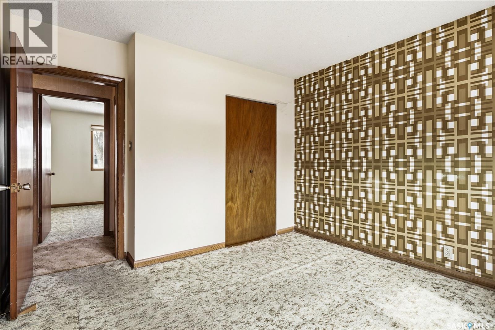 101 MCNAB CRESCENT - 14