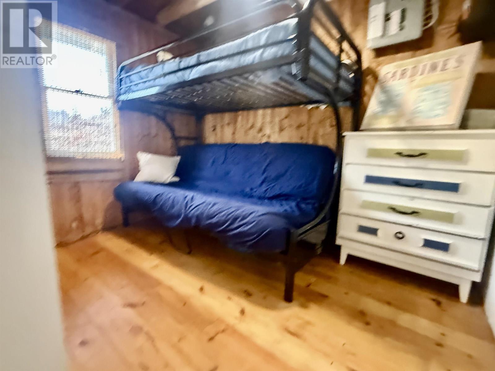 47 & 48 CABIN ROAD - 22