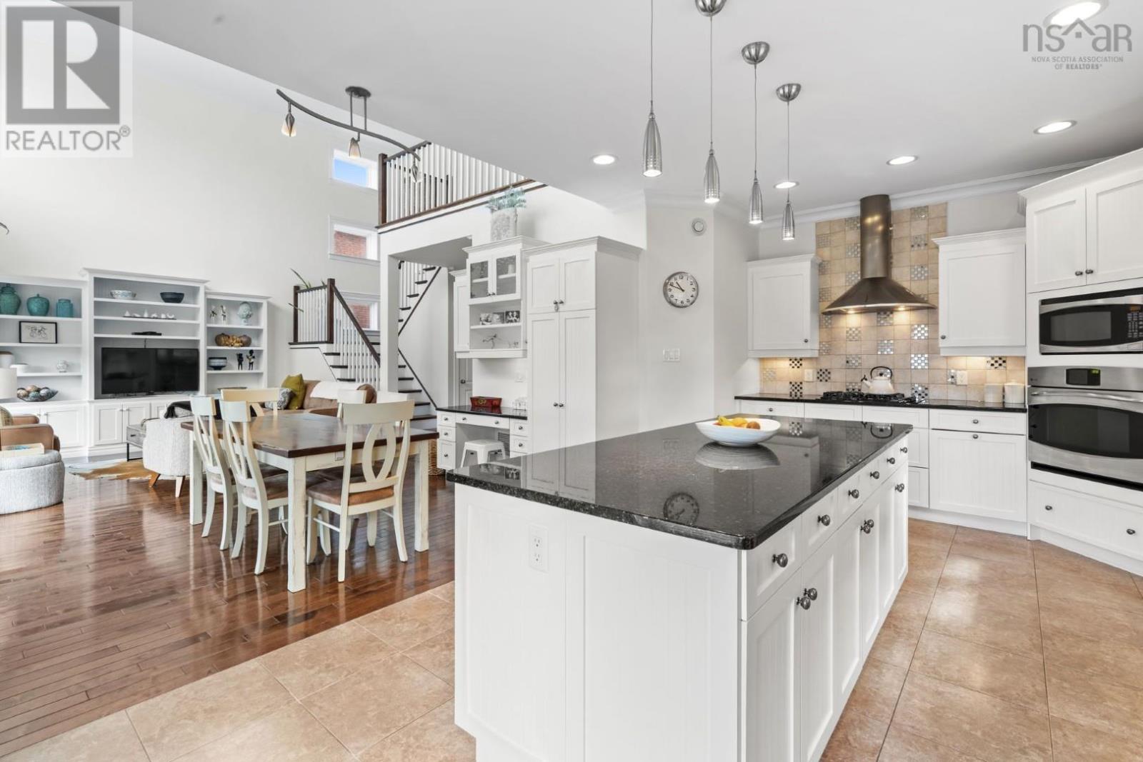 Property 18 of 51 of 206 Ravines Drive