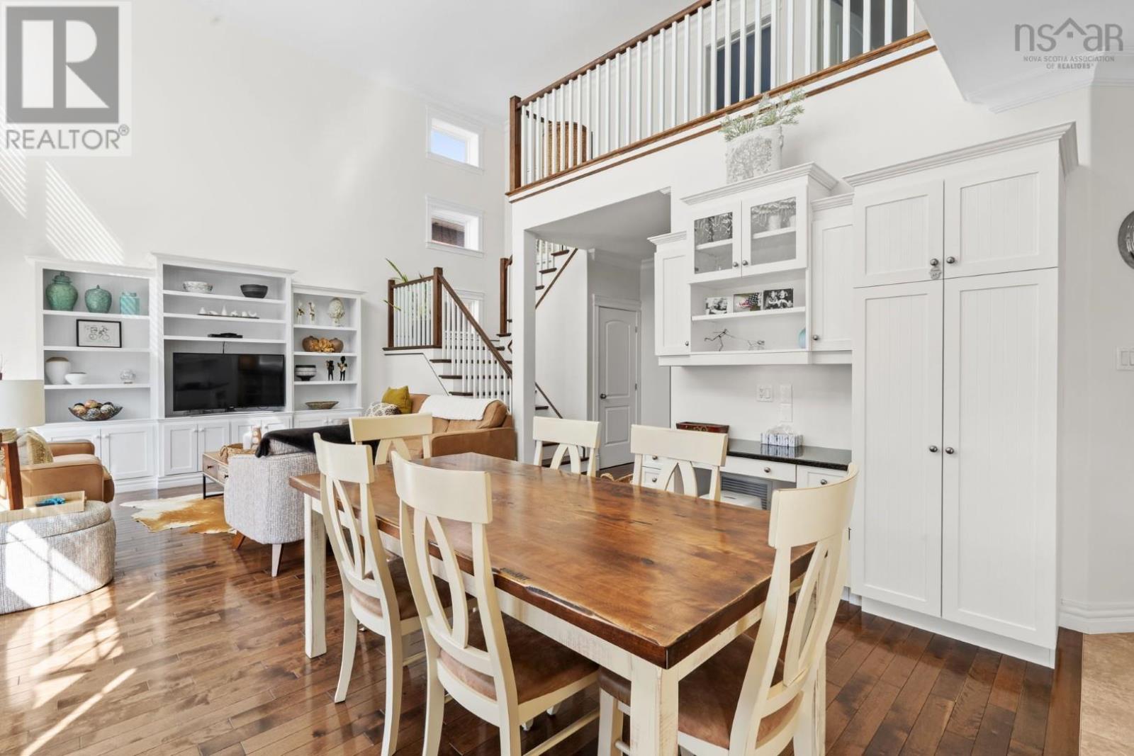 Property 19 of 51 of 206 Ravines Drive