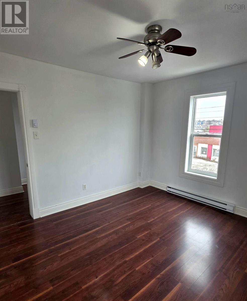 Property 30 of 43 of 797 Victoria Road