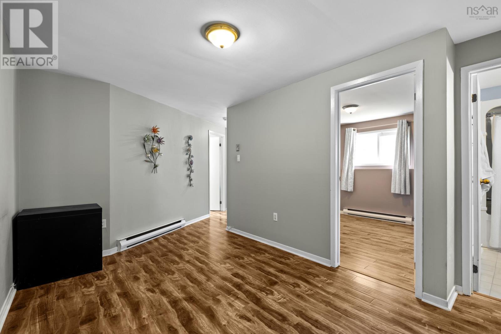 Property 26 of 36 of 27 Longstaff Court