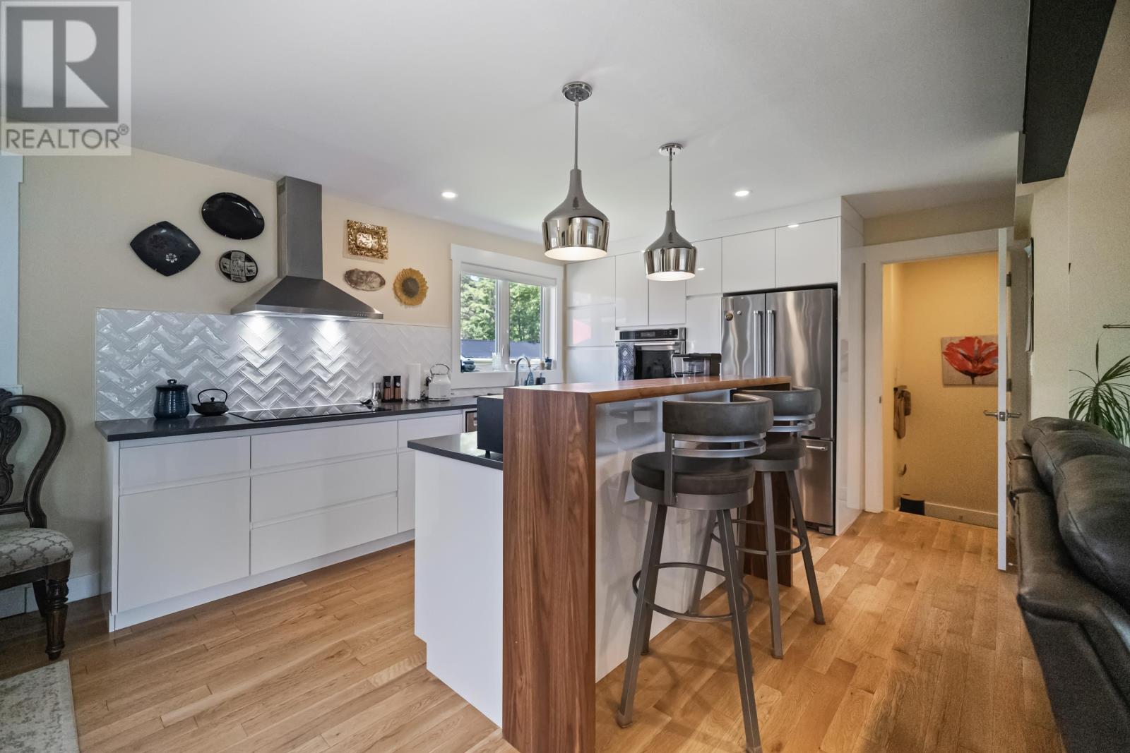 40 LANGLEY ROAD - 10