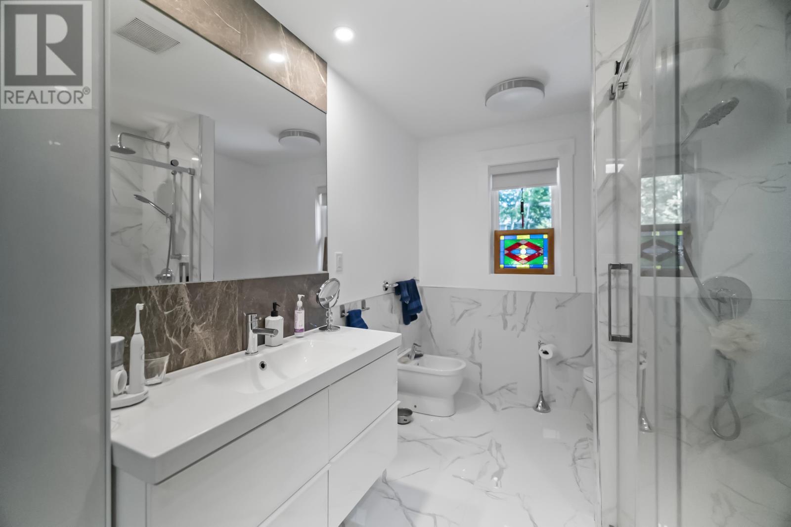 40 LANGLEY ROAD - 20