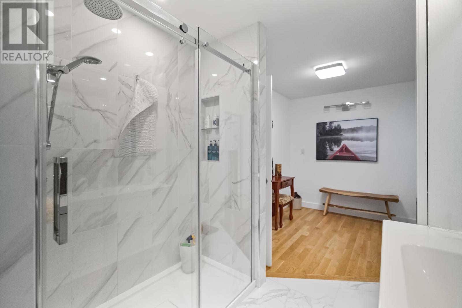 40 LANGLEY ROAD - 21