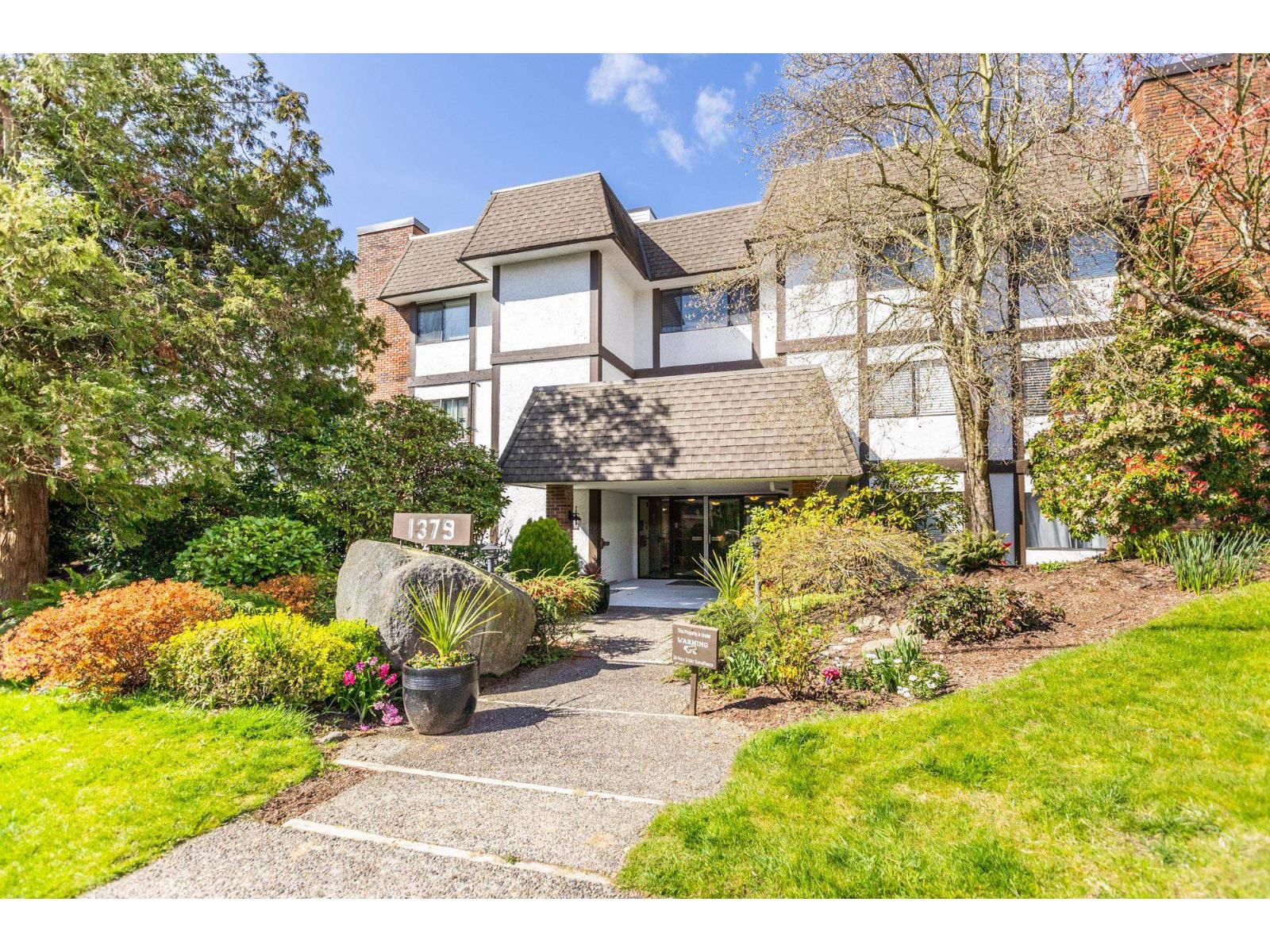 203 1379 MERKLIN STREET, White Rock