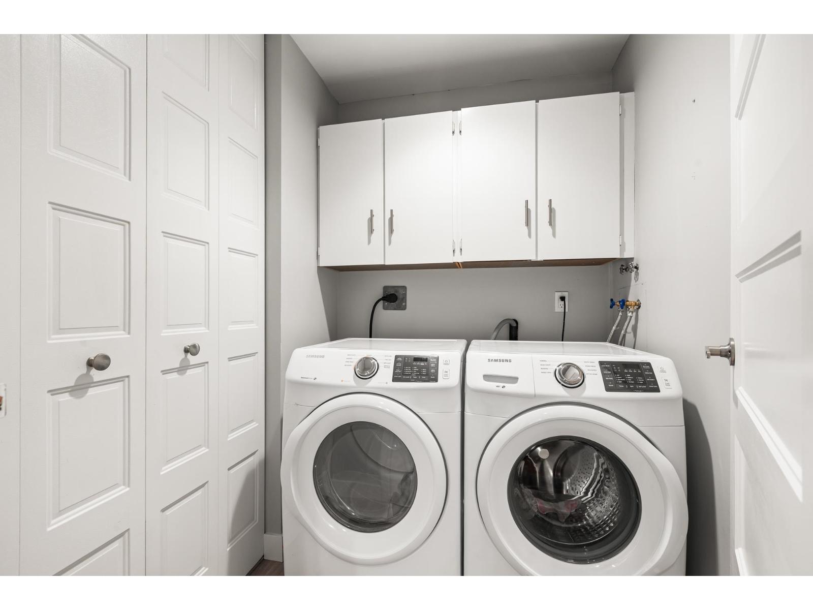 203 1379 MERKLIN STREET, White Rock