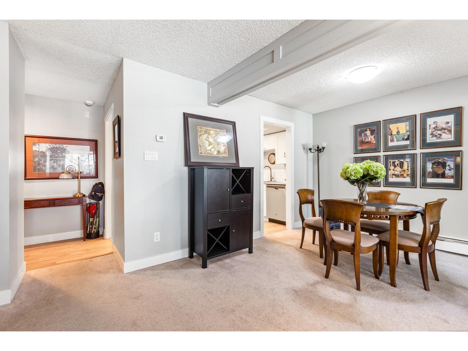 203 1379 MERKLIN STREET, White Rock