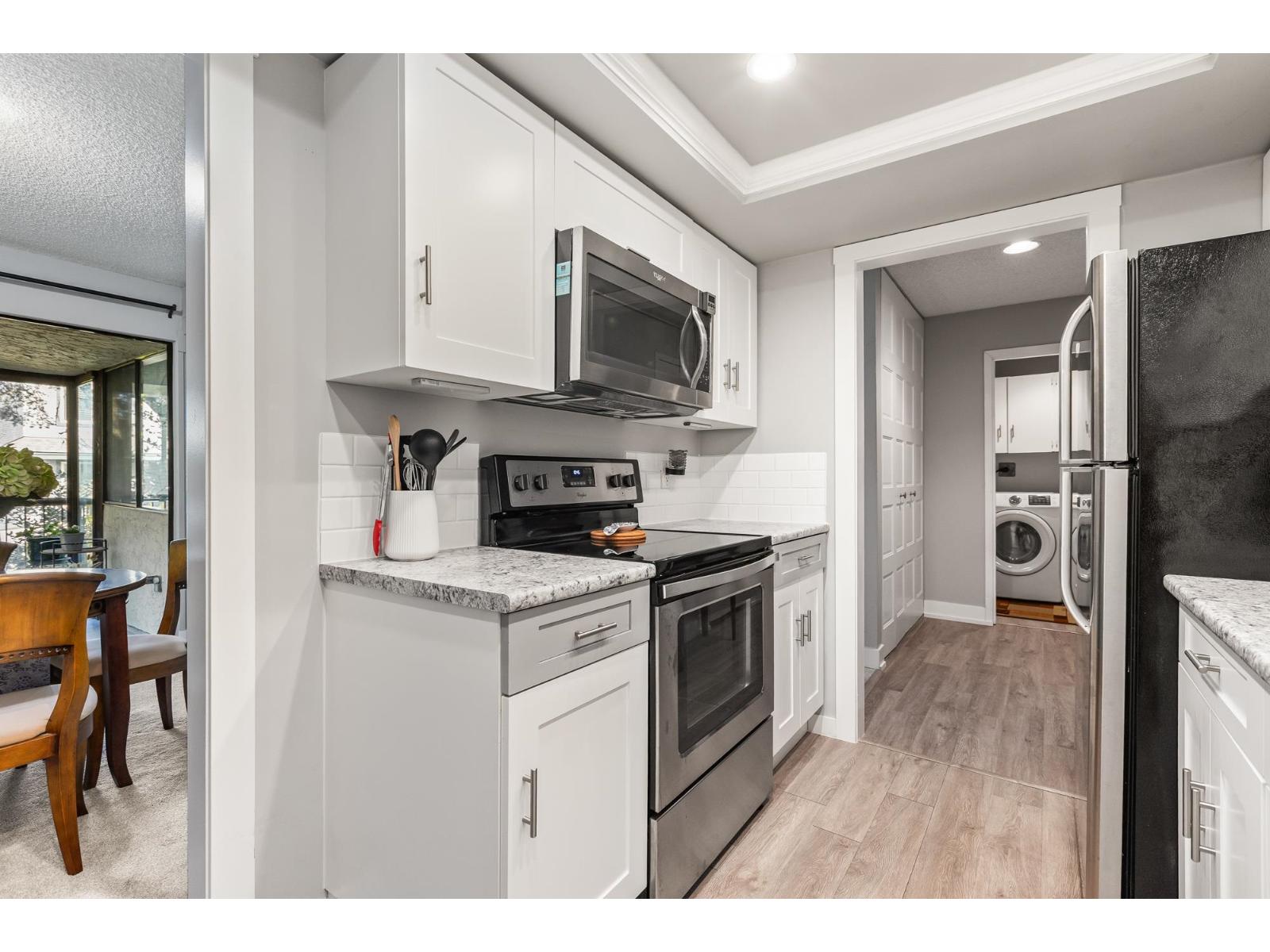 203 1379 MERKLIN STREET, White Rock