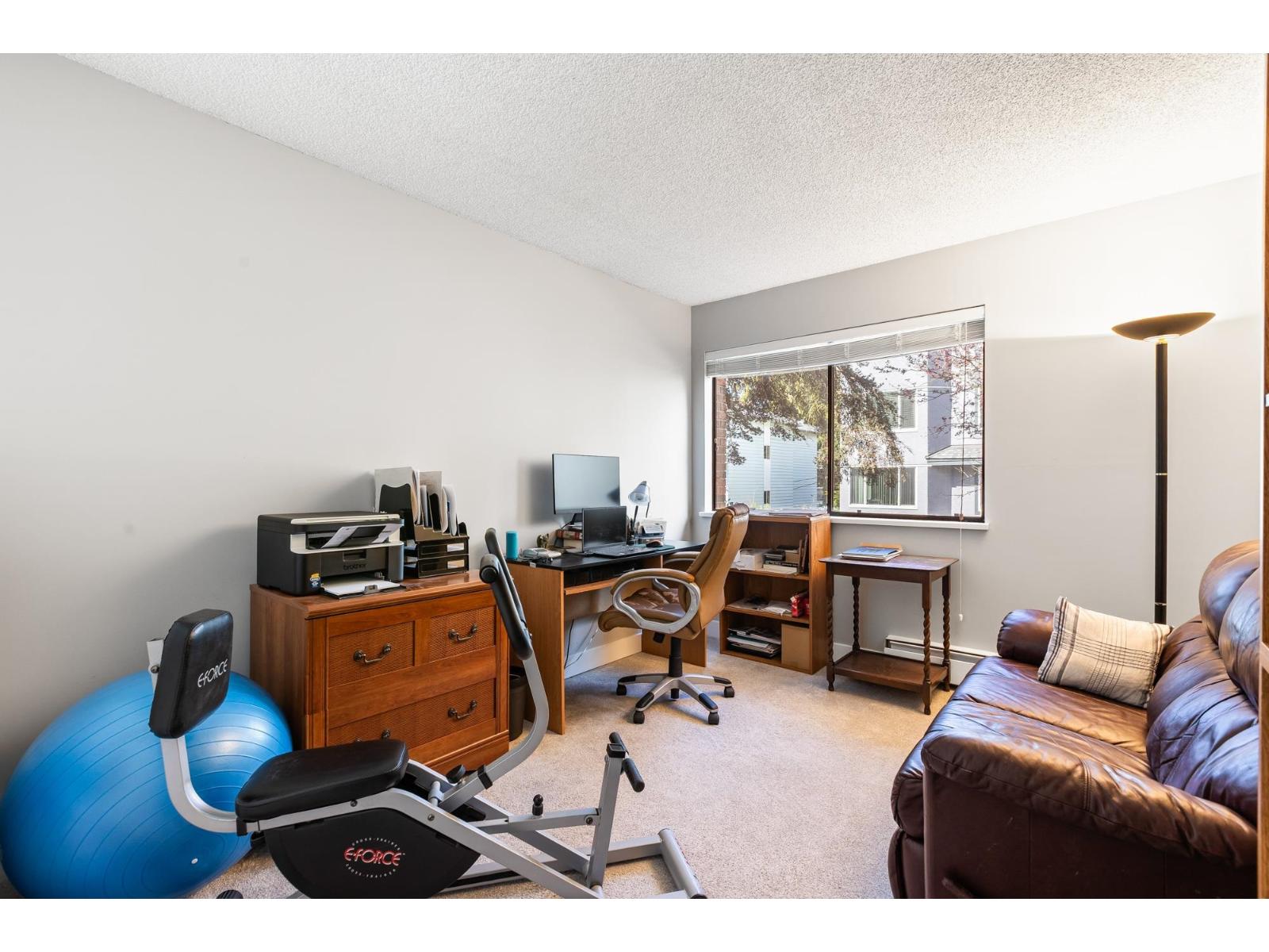 203 1379 MERKLIN STREET, White Rock