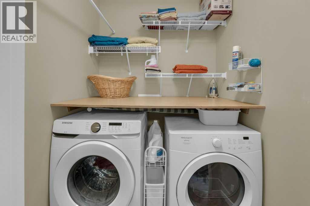 413 River Avenue, Cochrane