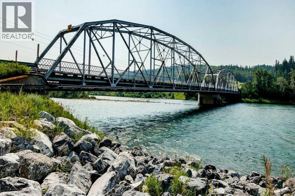 413 River Avenue, Cochrane