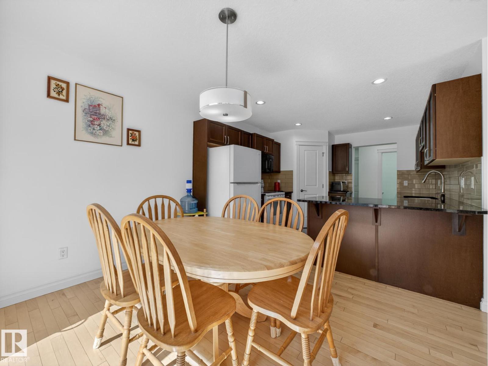 718 ADAMS WY SW - 11