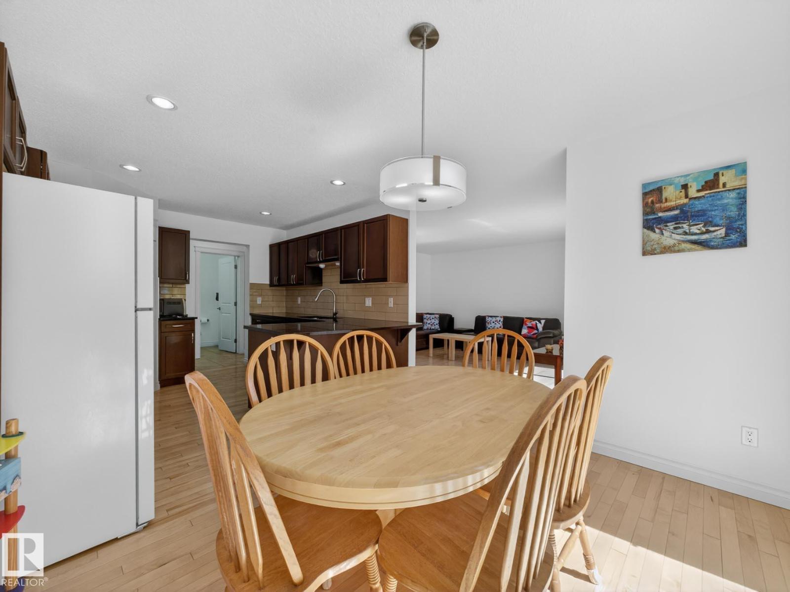 718 ADAMS WY SW - 12