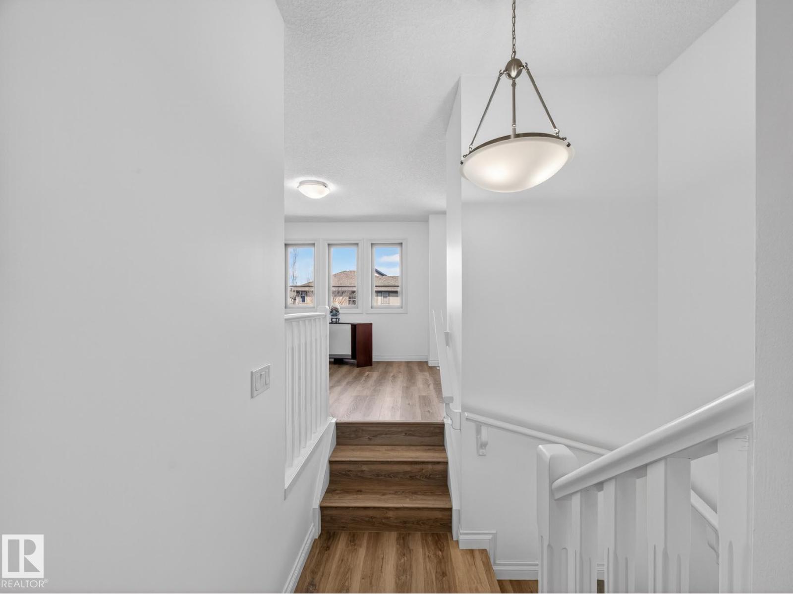718 ADAMS WY SW - 22