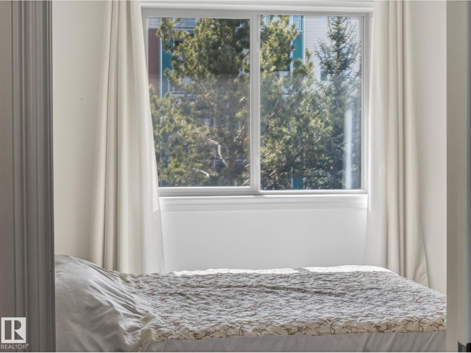 718 ADAMS WY SW - 29