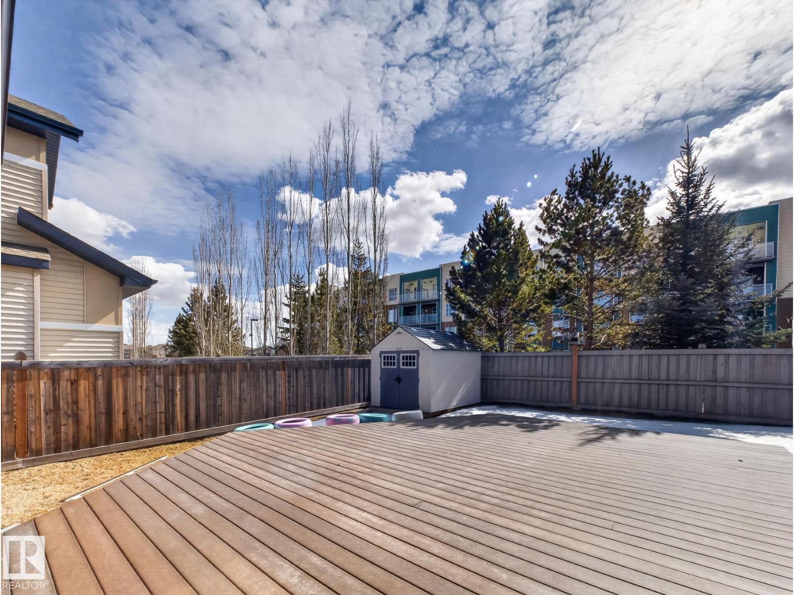 718 ADAMS WY SW - 47