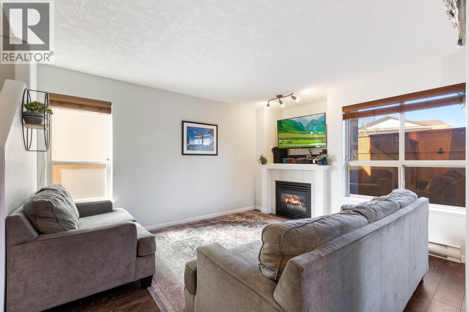 #101 720 ASPEN RD - 17