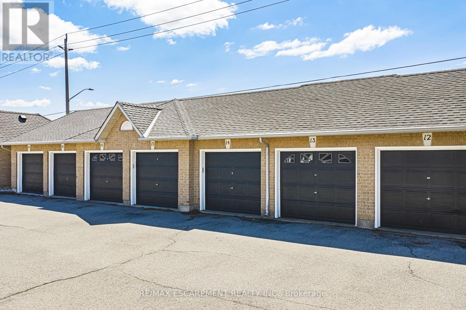 #14 2 HARBOUR DRIVE - 25