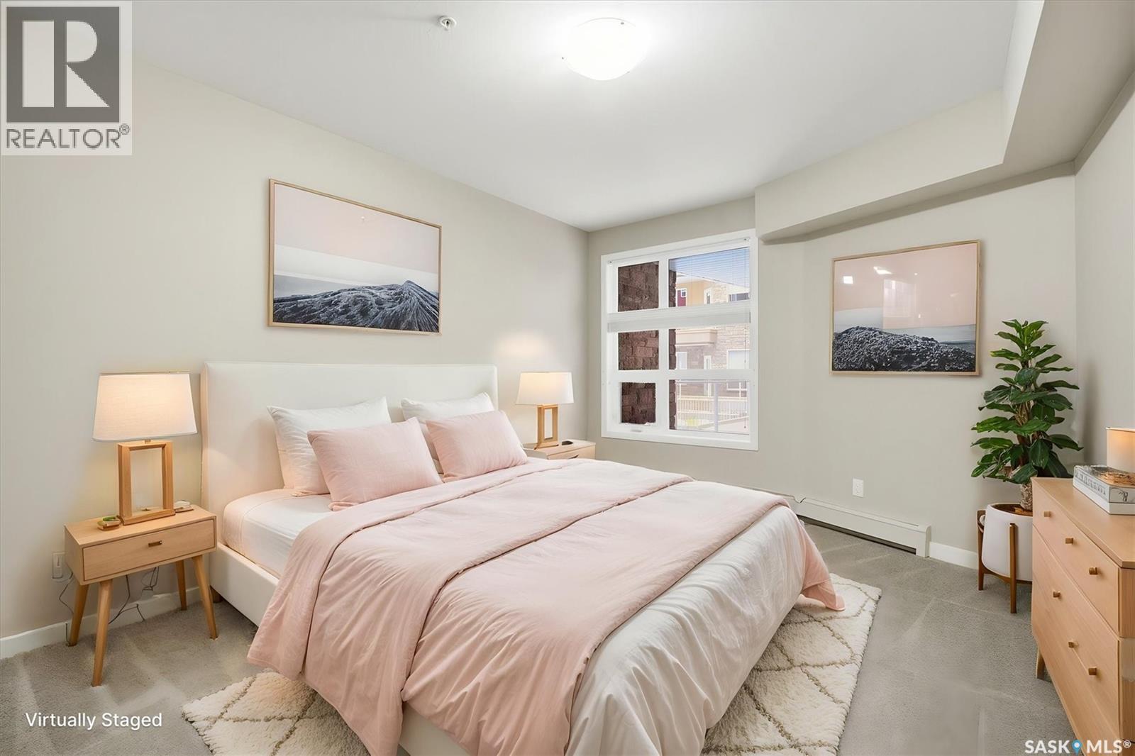 #108 322 SAGUENAY DRIVE - 17