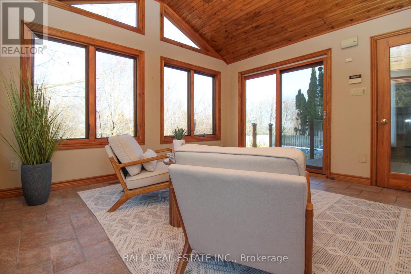 1166 SUMMIT DRIVE - 18