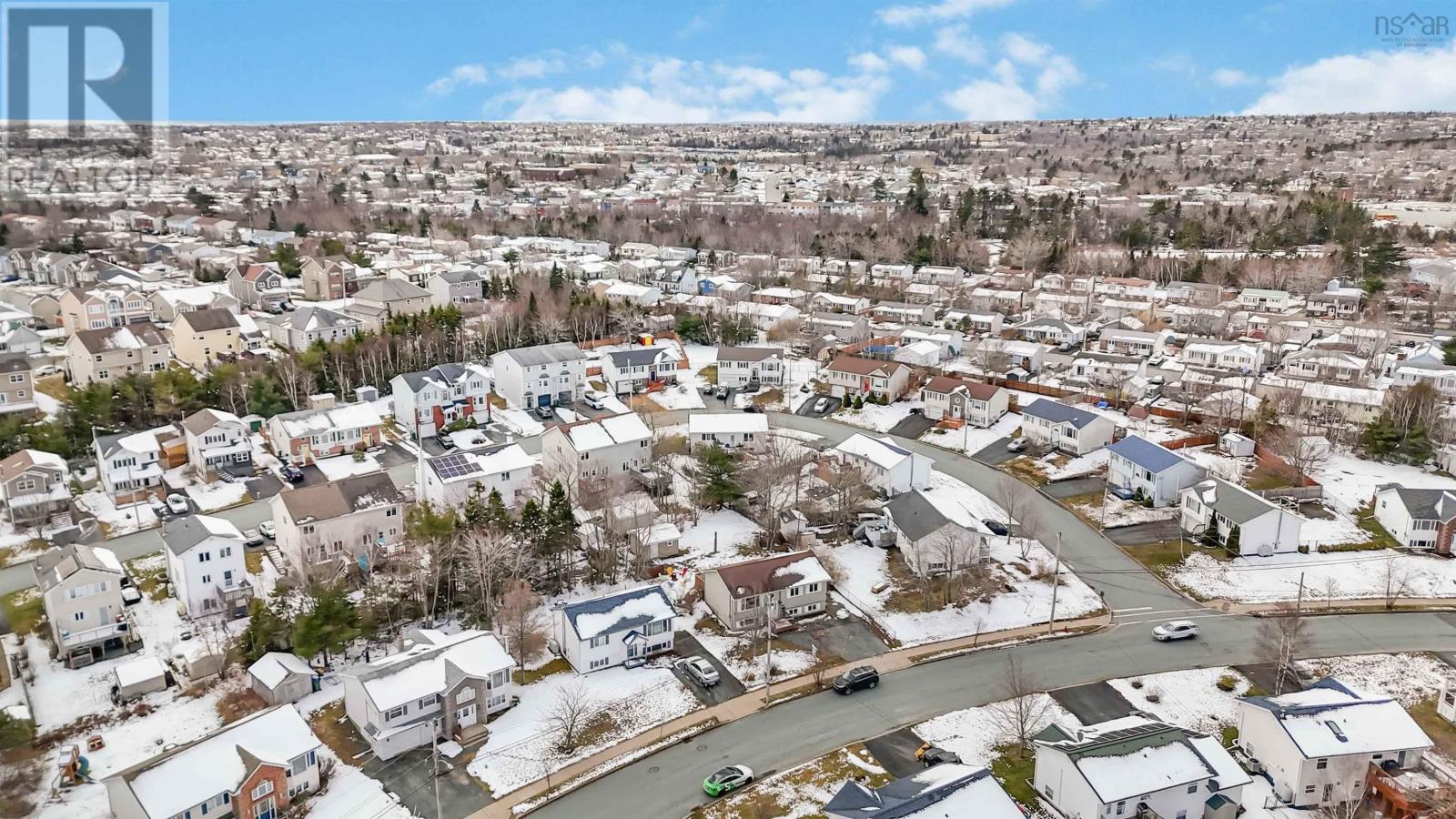 Property 46 of 49 of 146 Hirandale Crescent