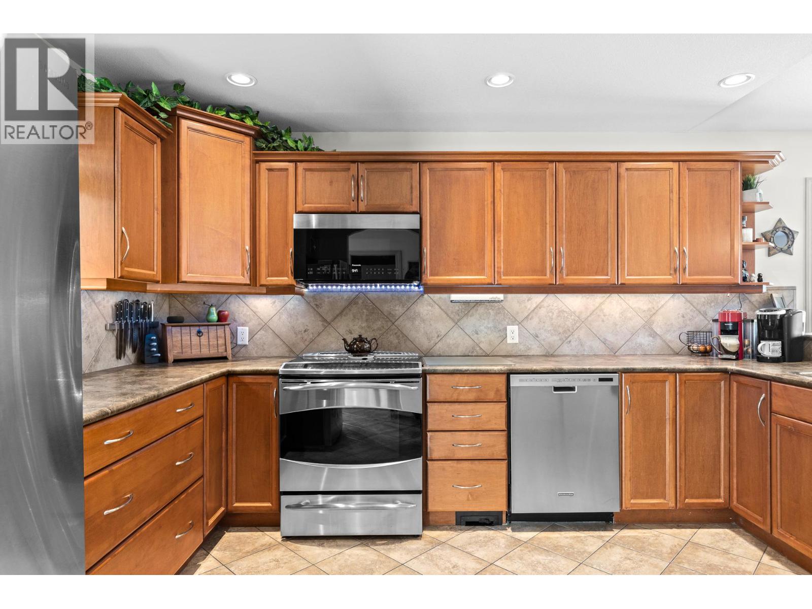 #358 663 DENALI COURT - 27