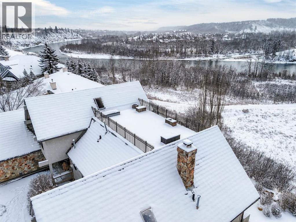 102 West Terrace Crescent, Cochrane